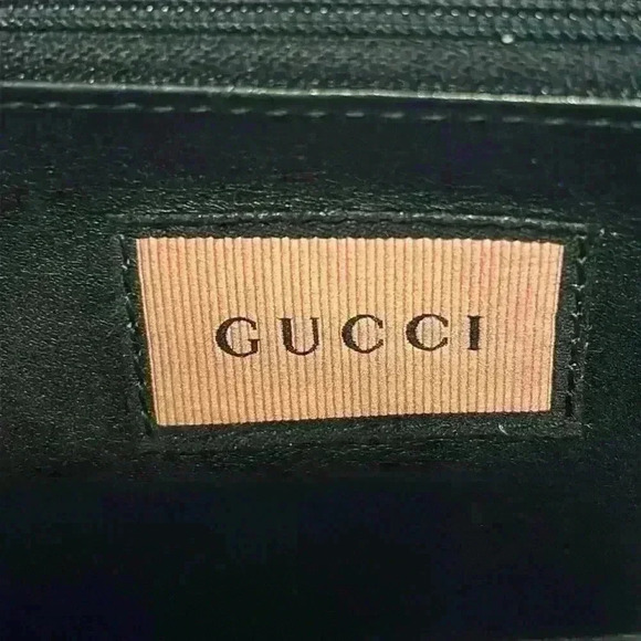 Gucci Calfskin Matelasse GucciGhost GG Marmont Zip Around Wallet EUC - Picture 5 of 13